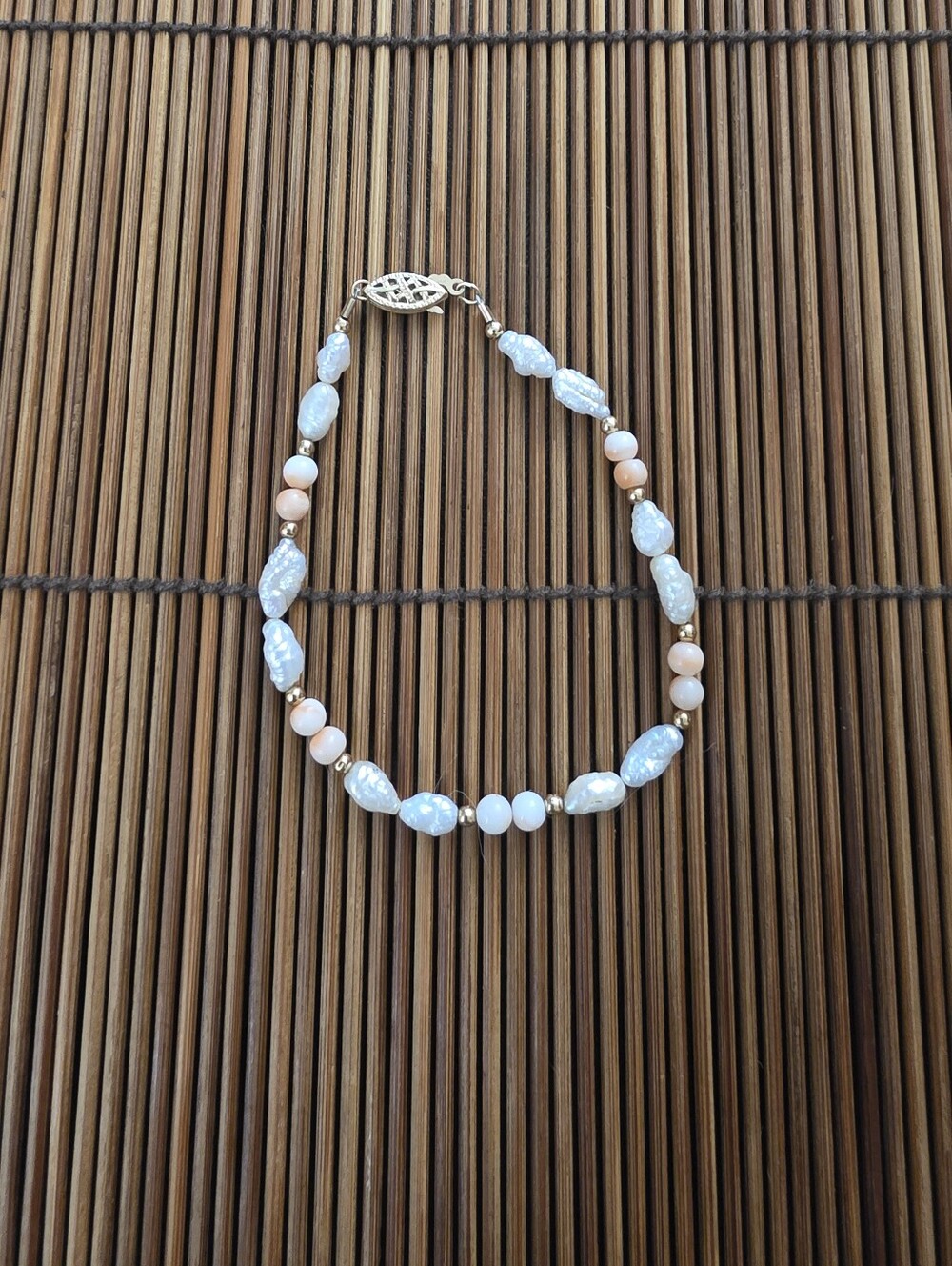 14k Pearl, Coral Yellow Gold Bracelet (Vintage)